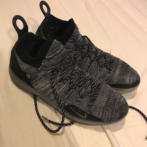 Nike Shoes - Nike Kevin Durant shoes size 14 Nike Shoes - Nike Kevin Durant shoes size 14